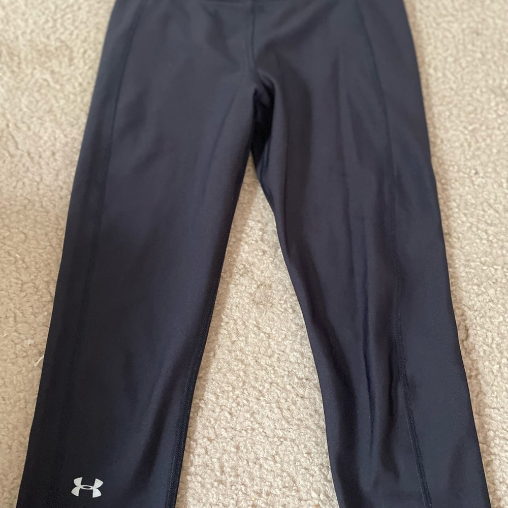 2 pair of HeatGear Under Armour Pants. Women. Size SM/P/CH
